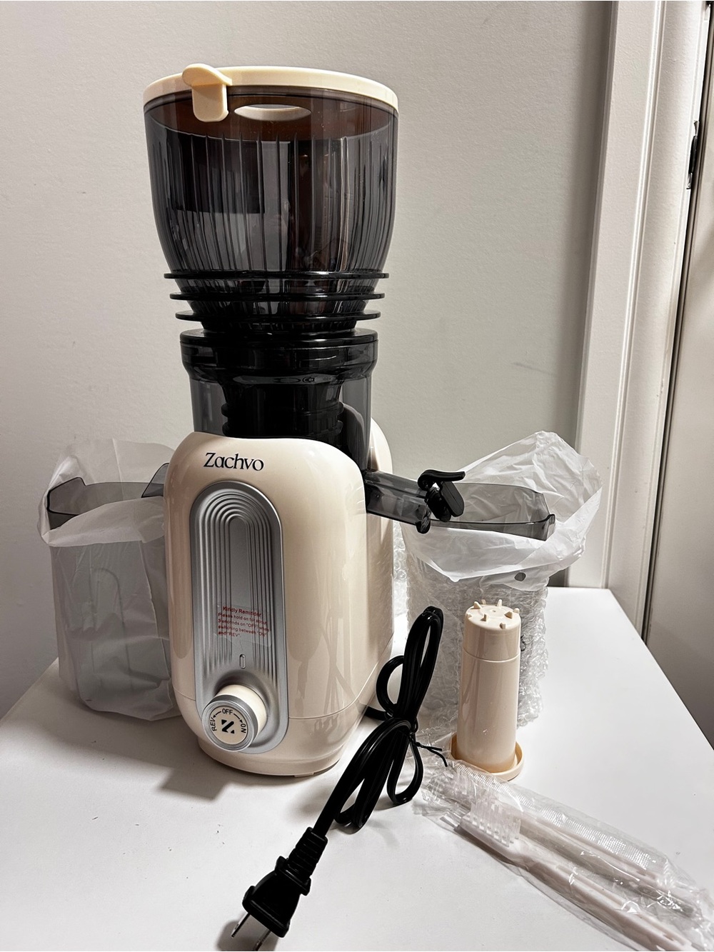 Zachvo Slow Juicer. Ice cream mode, Juice mode